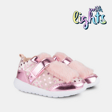 Laden Sie das Bild in den Galerie-Viewer, Girl's Pink Velvet Sneakers with Lights