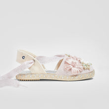 Laden Sie das Bild in den Galerie-Viewer, Girl's Pink Embroidery Sandals