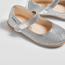 Carica l'immagine nel visualizzatore di Gallery, Girl's Silver Glitter Mary Jane