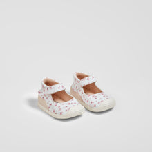 Laden Sie das Bild in den Galerie-Viewer, Baby's Pink Flowers Print onMicro® Mary Janes