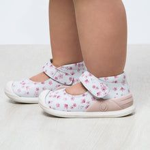 Laden Sie das Bild in den Galerie-Viewer, Baby's Pink Flowers Print onMicro® Mary Janes