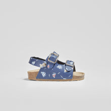 Carregar imagem no visualizador da galeria, Baby's "Boats" Navy Bio Sandals